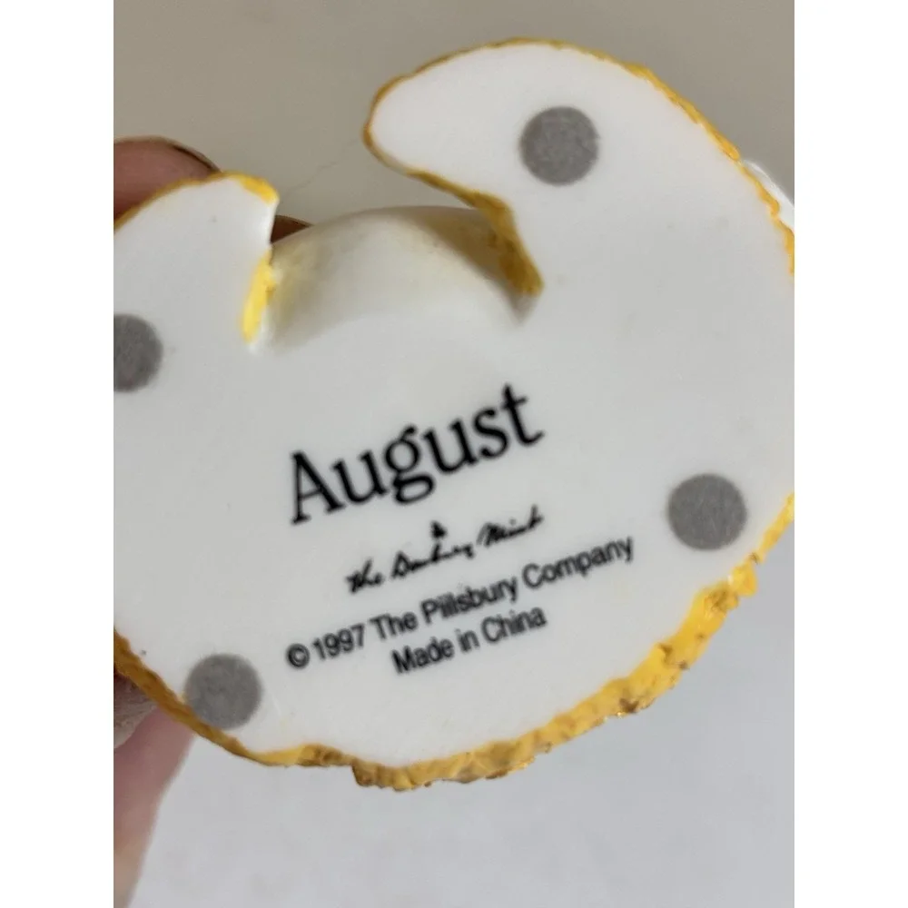 Danbury Mint - 1997 Pillsbury Doughboy -August Monthly Calendar Figurine